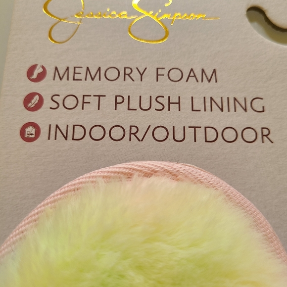 Jessica Simpson Outdoor/Indoor Slippers - Picture 6 of 7